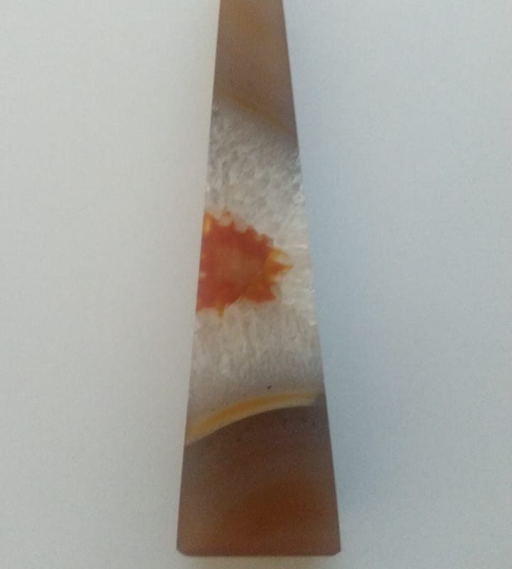 Obelisco Ágata Cornalina